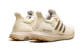 UltraBoost 1.0 WMNS "Warm Vanilla Cyber Metallic" JS1265