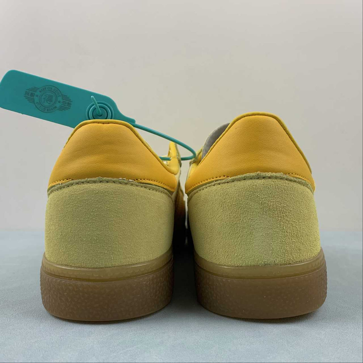 Adidas Handball Spezial Sneakers - Pale Yellow / Gold / Gum  GY7407