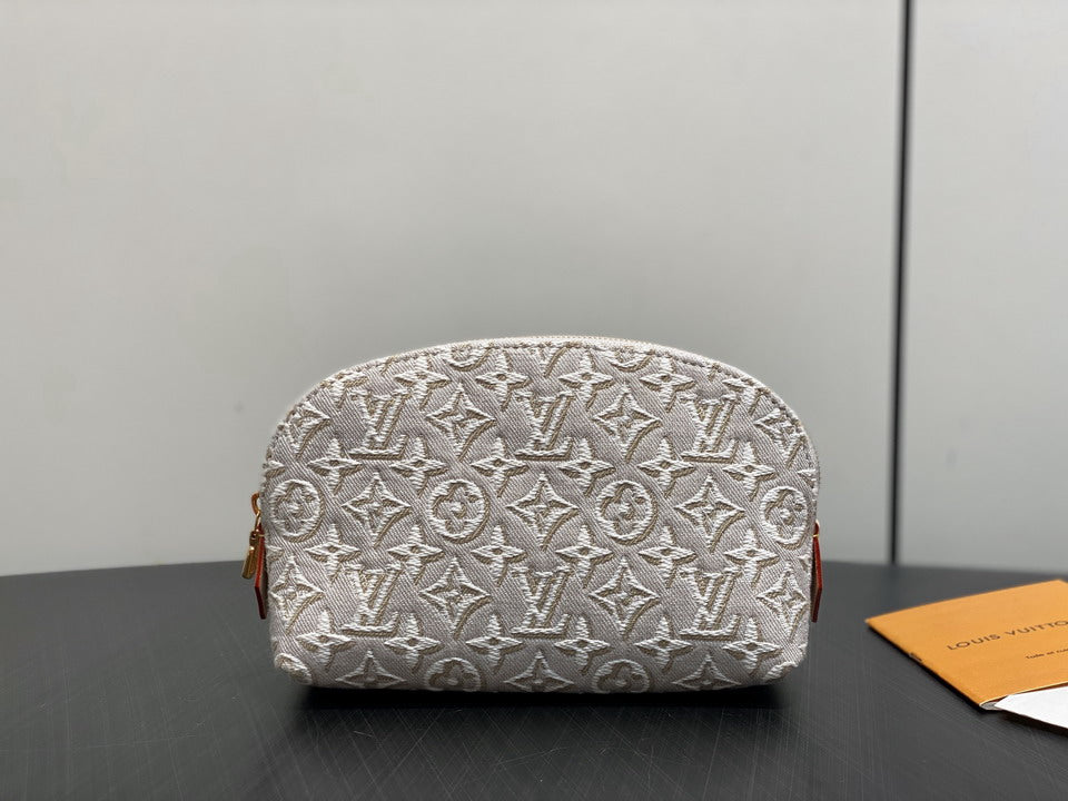 Louis Vuitton Cosmetic Pouch – Monogram Jacquard