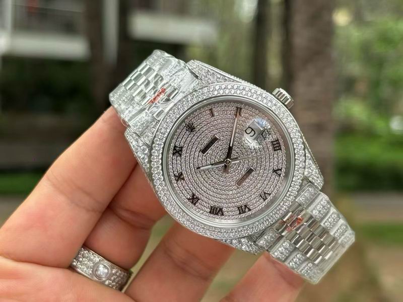 Iced Out Diamond Datejust Style Watch – Full Pavé Diamond Dial & Bracelet