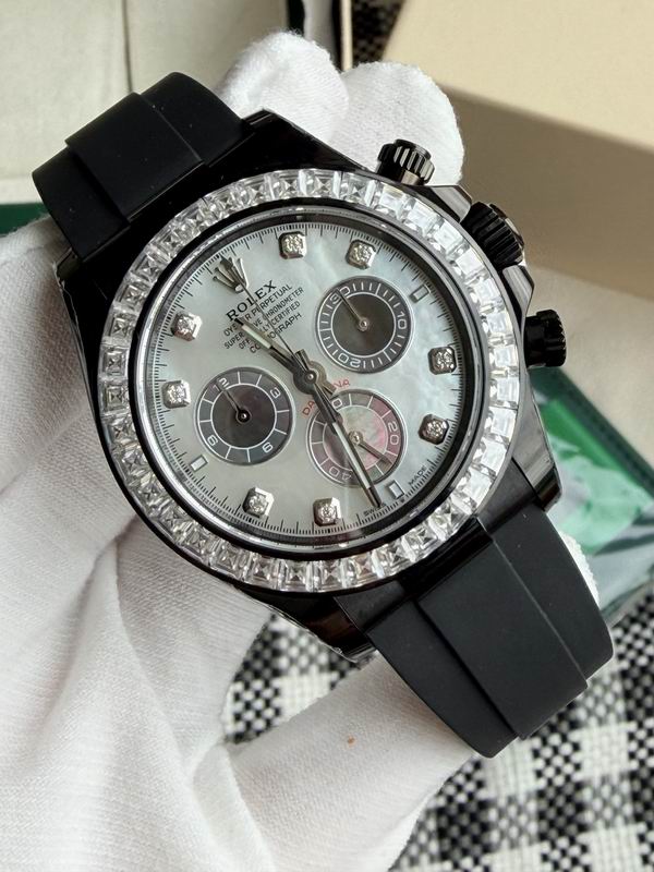 Rolex Cosmograph Daytona – Diamond Baguette Bezel, Mother-of-Pearl Dial, Black Oysterflex Strap