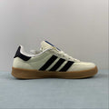 adidas Originals Sneakers - Cream, Black & Gum   IG3677