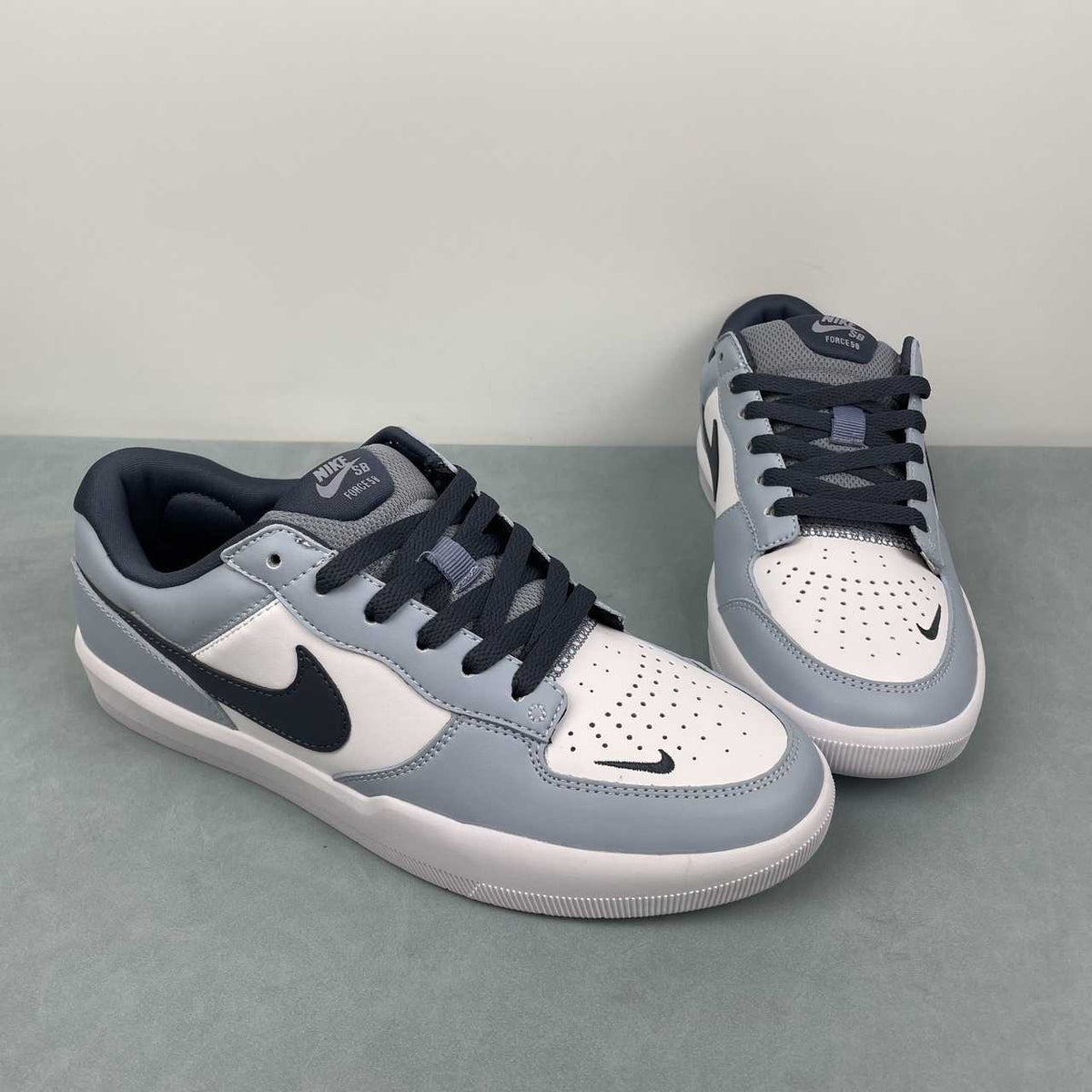 Nike SB Force 58 – Gray / White / Black